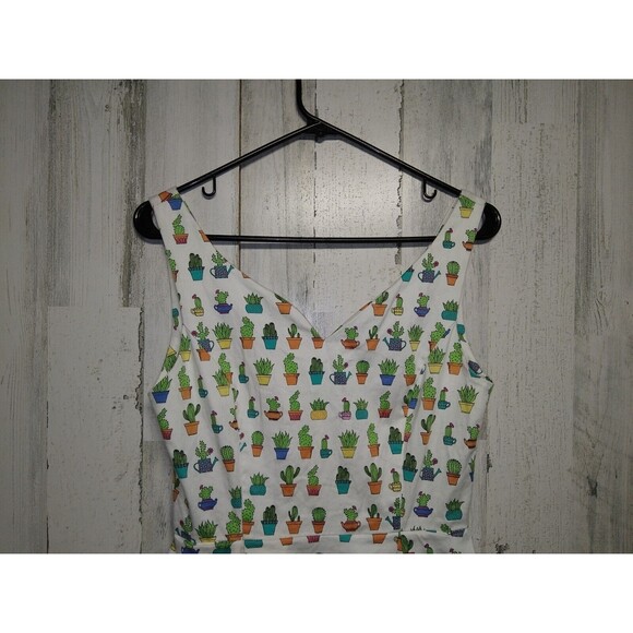 Modcloth Ixia Cactus Mini Print White Green Fit & Flare Dress Sundress Size M - Picture 4 of 6